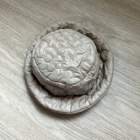 Flower taupe puffer bucket hat - Picture 2 of 4